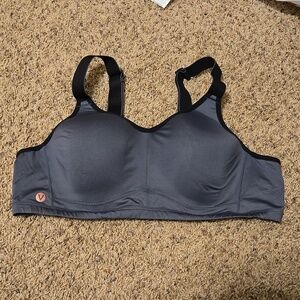 44B LIVI High-Impact Wicking Underwire Sports Bra